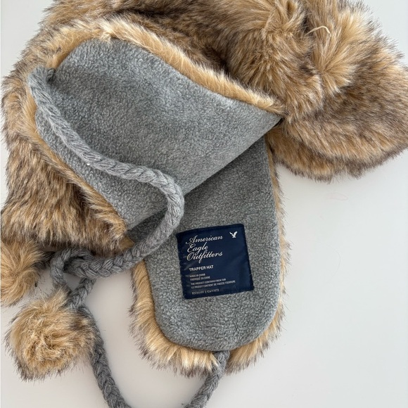 American Eagle Trapper Hat Faux Fur O/S - Picture 2 of 3